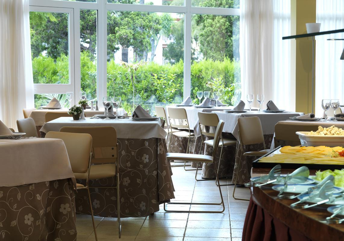 Intur Azor Hotel Benicassim Restaurant photo